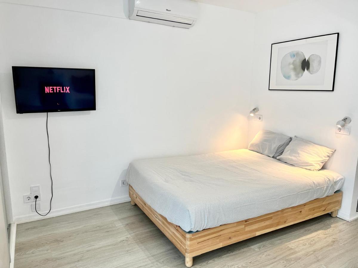 Cozy Central Studio Near The Beach 贝纳尔马德纳 外观 照片