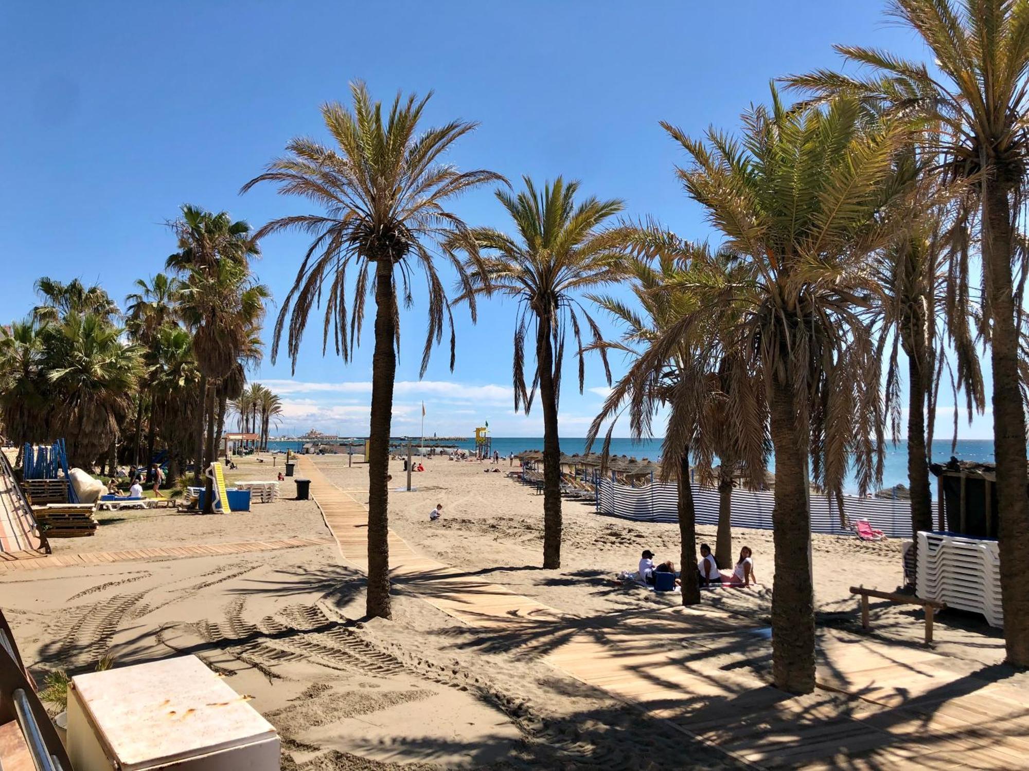 Cozy Central Studio Near The Beach 贝纳尔马德纳 外观 照片